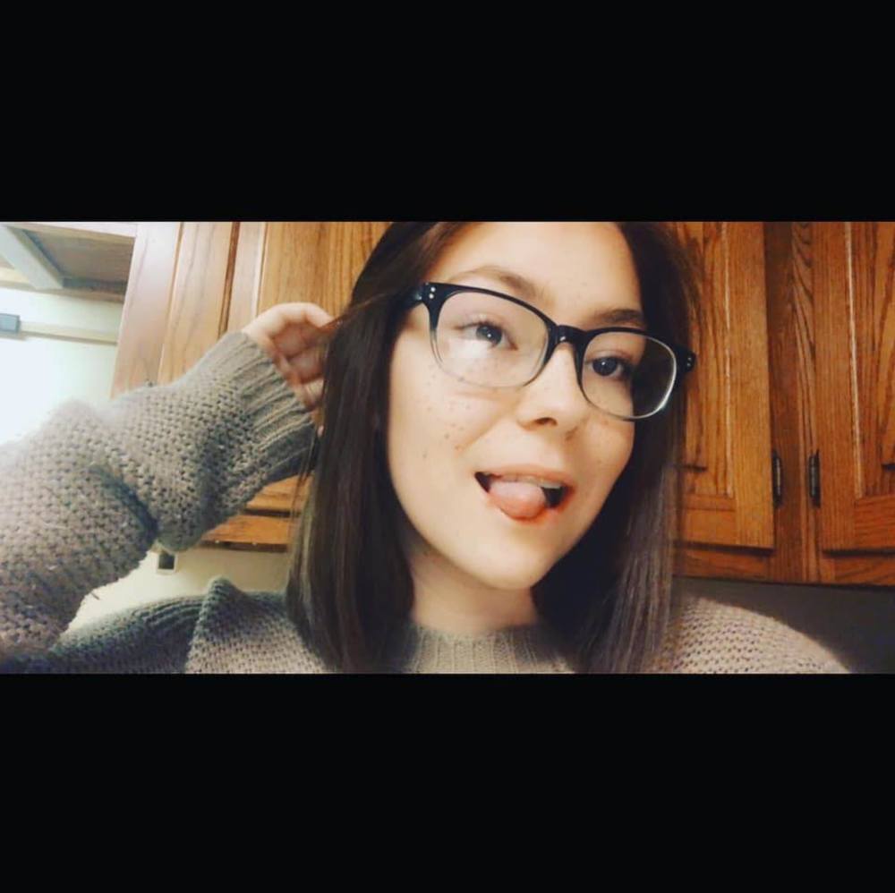 Meet your Posher, Cierra